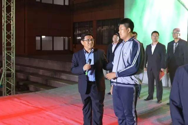 大连市轻工业学校第九届校园文化节闭幕式暨迎新晚会